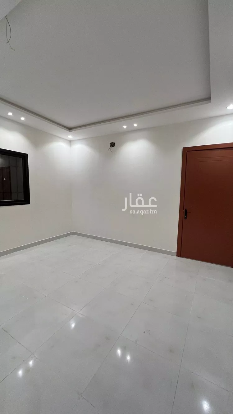 دور للبيع في شارع عبدالقادر السعدي, حي عكاظ, مدينة الرياض, منطقة الرياض صورة 4