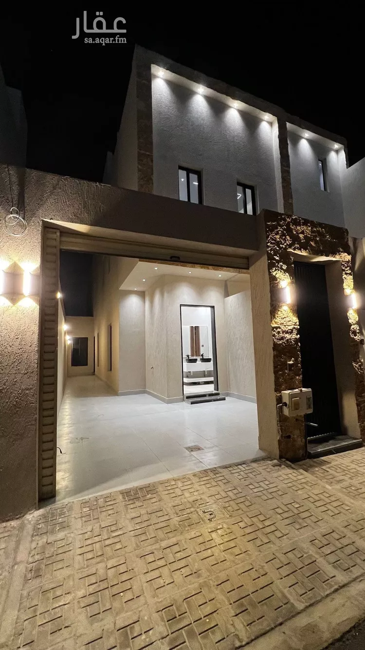 دور للبيع في شارع محمد صالح امام, حي العوالي, مدينة الرياض, منطقة الرياض صورة 2