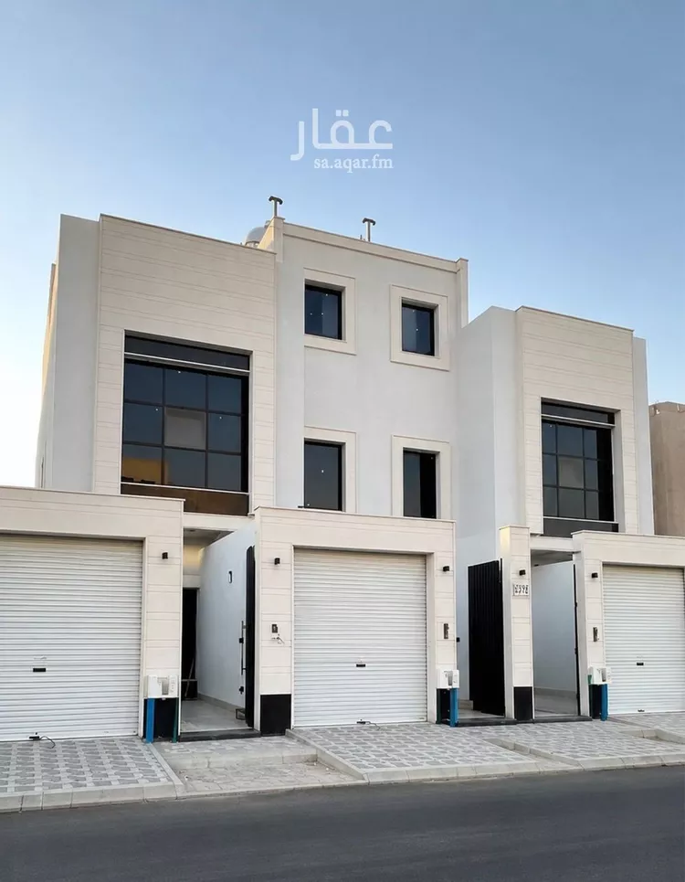 Floor for Sale in Riyadh Al Uraija Al Gharbiyah