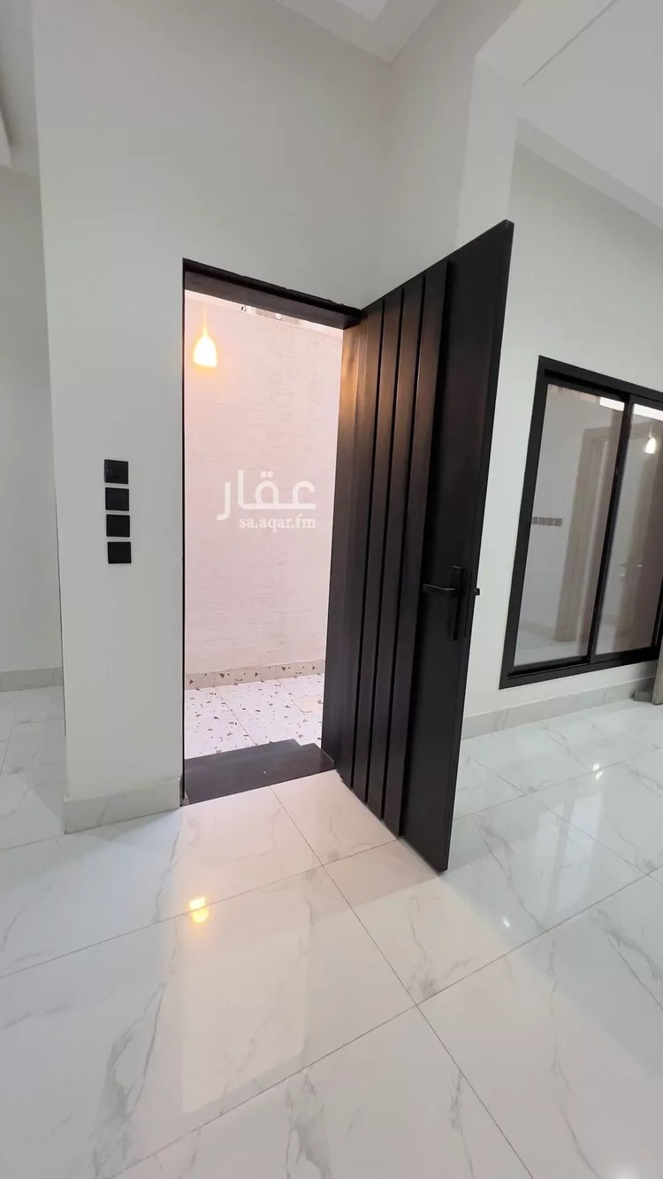 Floor for Sale in Riyadh Al Uraija Al Gharbiyah صورة 5
