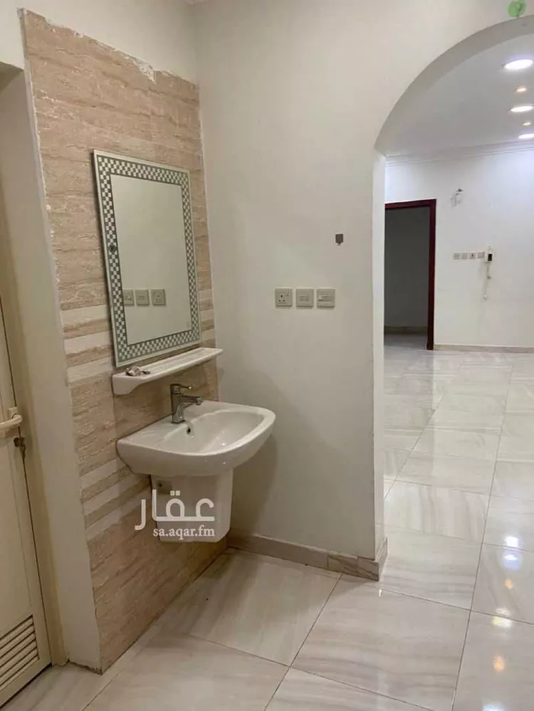 شقة للإيجار في شارع نعيم بن مسعود ، حي جنوب منسوبي التعليم ، الهفوف‎ ، الاحساء صورة 5