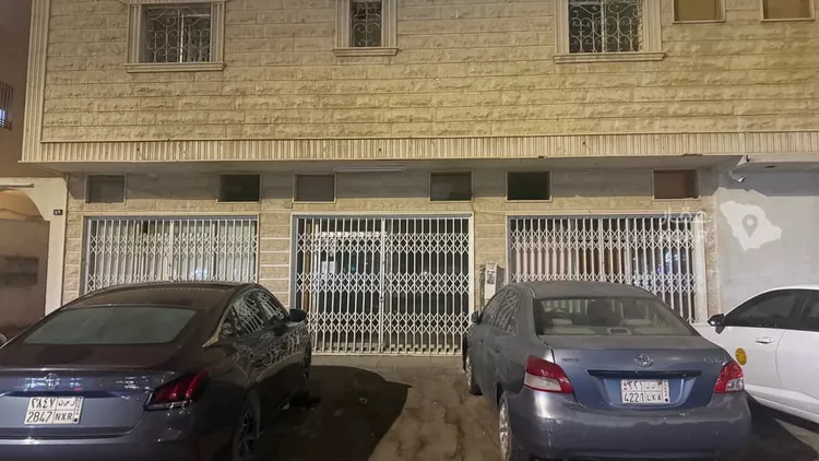 محل للإيجار في شارع حاتم الطائي, حي الروضة, مدينة الرياض, منطقة الرياض