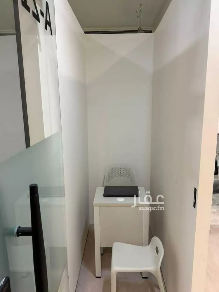 مكتب تجاري للإيجار في شارع صيدا, حي الدريهمية, مدينة الرياض, منطقة الرياض صورة 3
