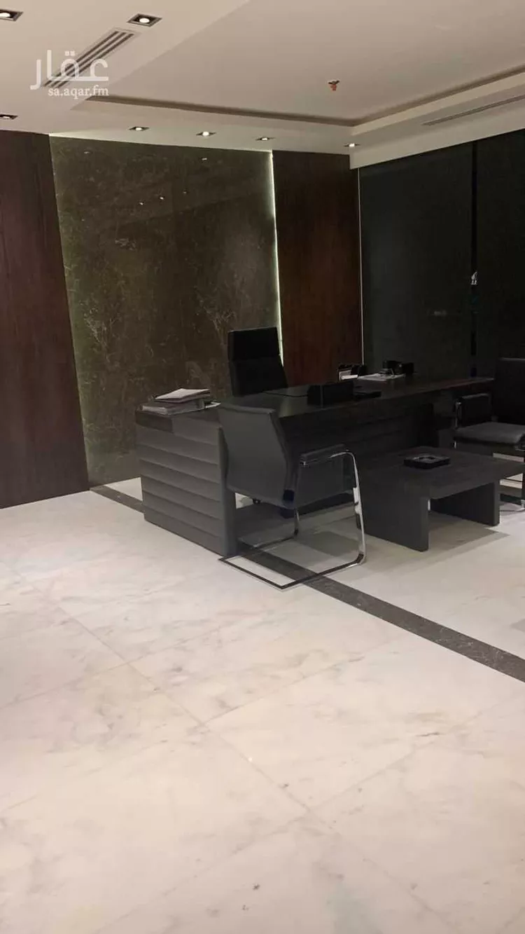 مكتب تجاري للإيجار في شارع الثمامه, حي الصحافة, مدينة الرياض, منطقة الرياض صورة 4