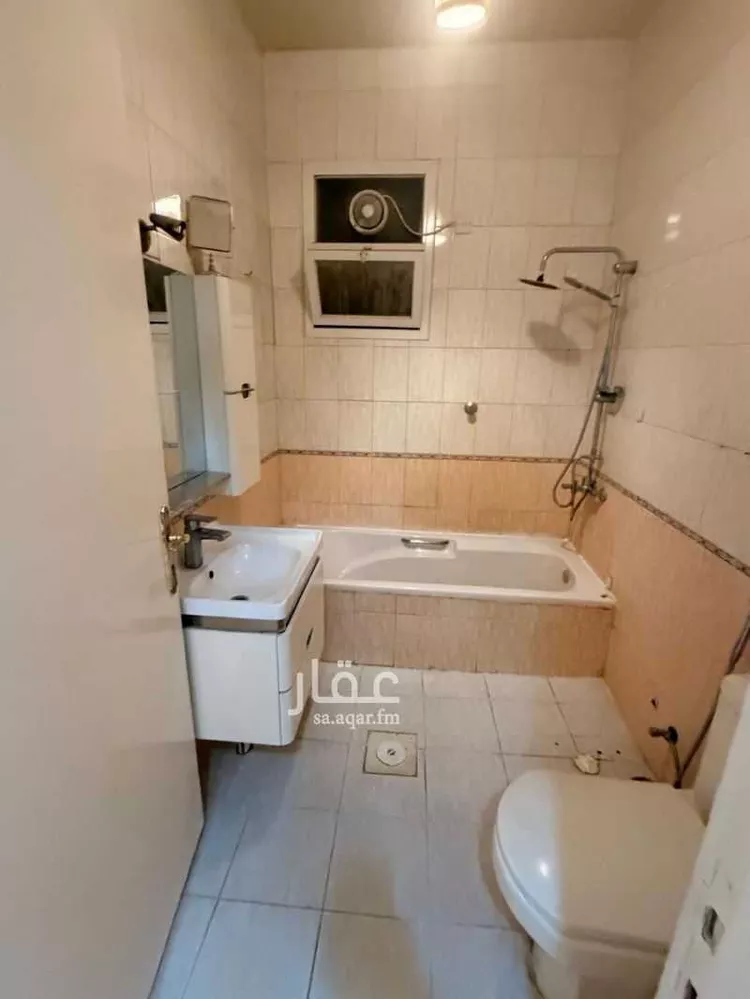 دور للإيجار في شارع يوسف الجد, حي التعاون, مدينة الرياض, منطقة الرياض صورة 5