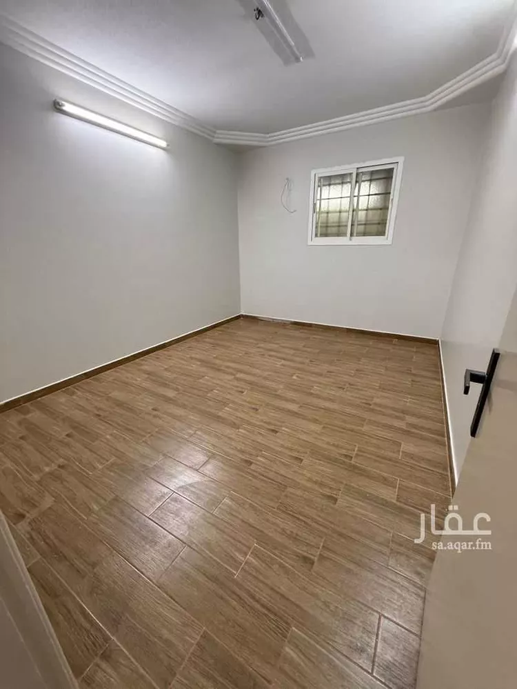 شقة للإيجار في شارع الشيخ صالح بن عبد العزيز بن عبد الرحمن ، حي السويدي الغربي ، الرياض ، منطقة الرياض صورة 3