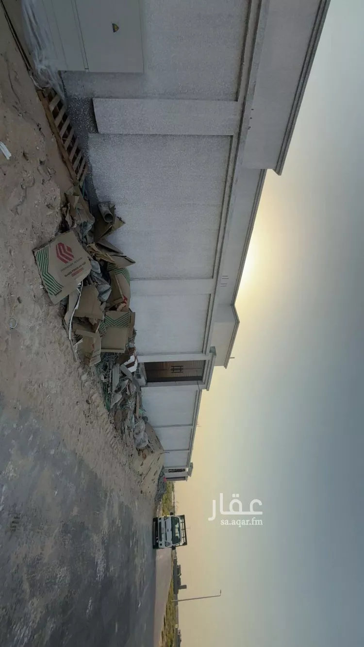 دور للبيع في شارع عثمان بن عفان, حي صلاصل, مدينة بقيق, المنطقة الشرقية صورة 4