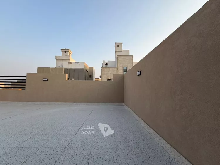 Floor for Sale in Jeddah Al Qryniah 12