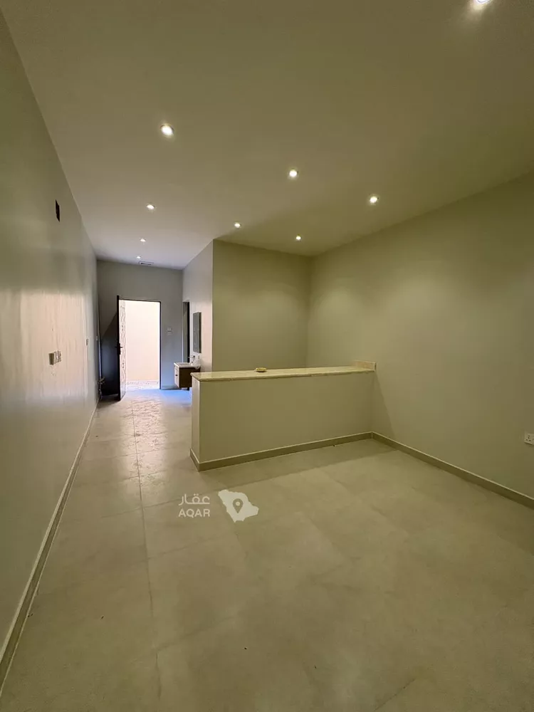 شقة للإيجار في شارع جبل الدخان, حي ظهرة لبن, مدينة الرياض, منطقة الرياض 5