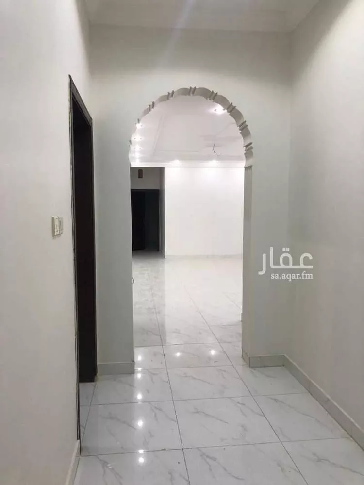 شقة للإيجار في شارع قطبه بن مالك, حي الأجاويد, مدينة جدة, منطقة مكة المكرمة صورة 3