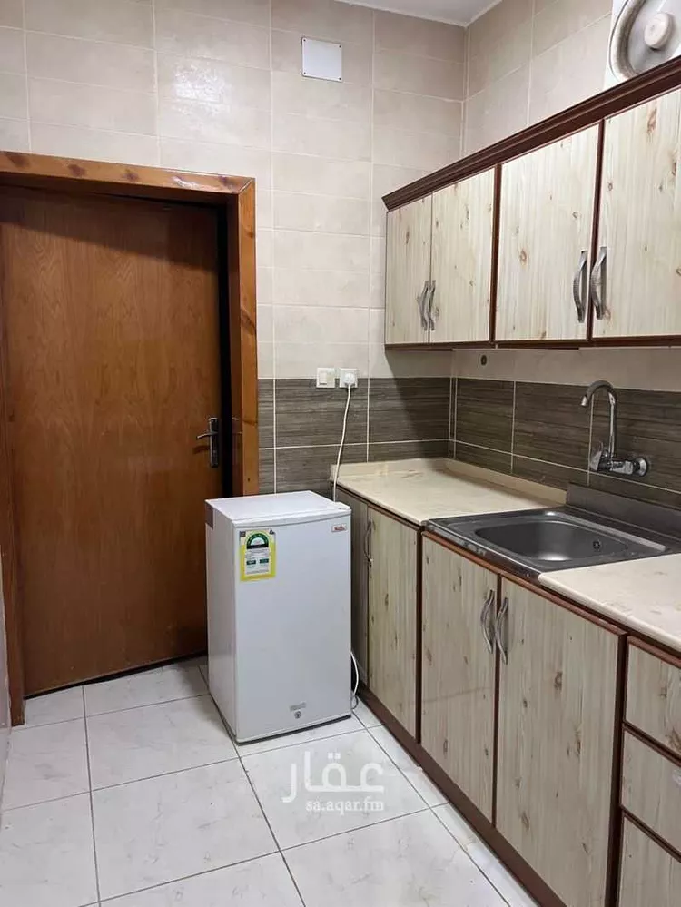 غرفة للإيجار في شارع حبة ابن مسلم, حي الهرير الغربى, مدينة خميس مشيط, منطقة عسير 18