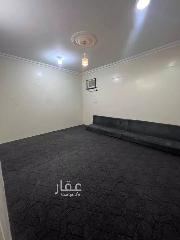 غرفة للإيجار في شارع حبة ابن مسلم, حي الهرير الغربى, مدينة خميس مشيط, منطقة عسير 8