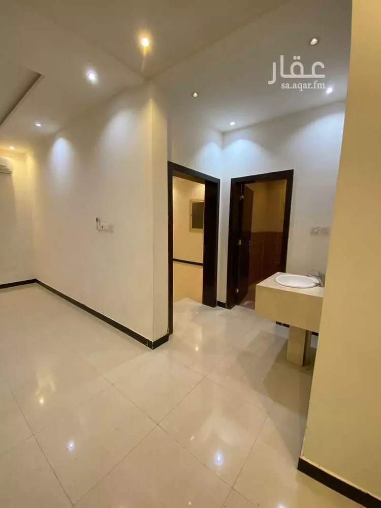 شقة للبيع في شارع الجميل ابن حاتم, حي ظهرة لبن, مدينة الرياض, منطقة الرياض 11
