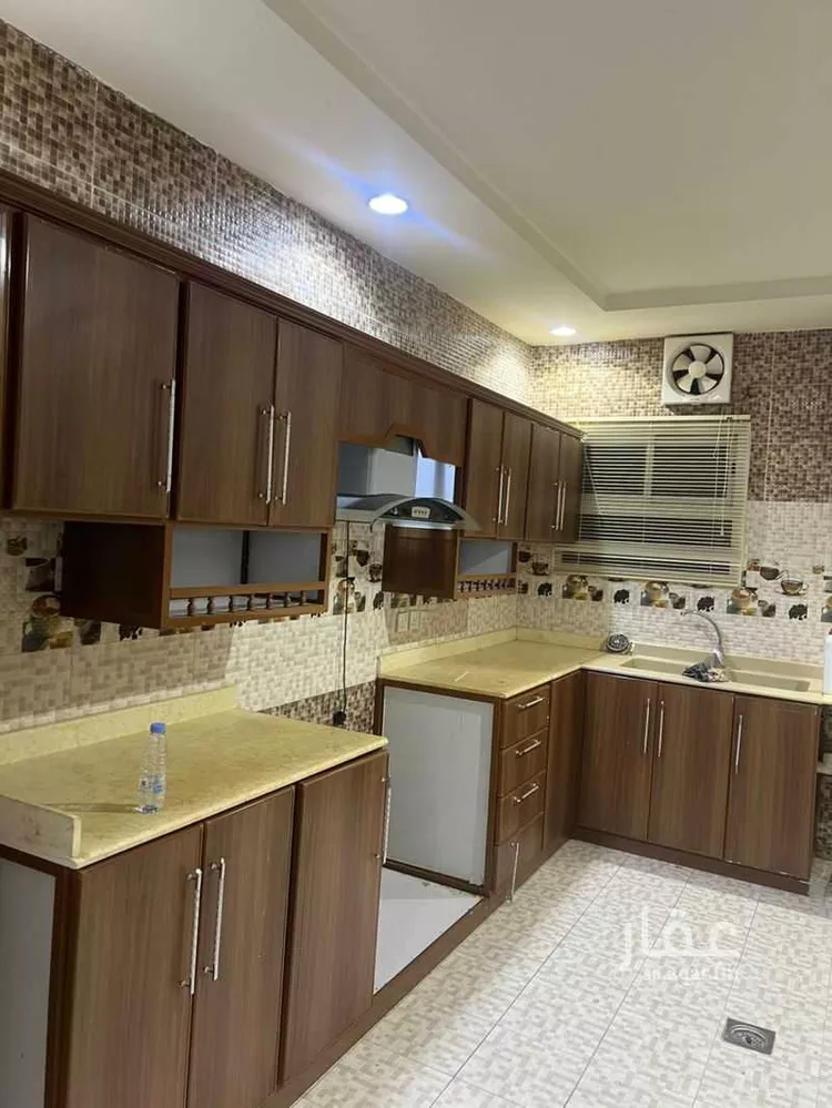 شقة للإيجار في شارع رقم 76, حي ظهرة لبن, مدينة الرياض, منطقة الرياض صورة 2