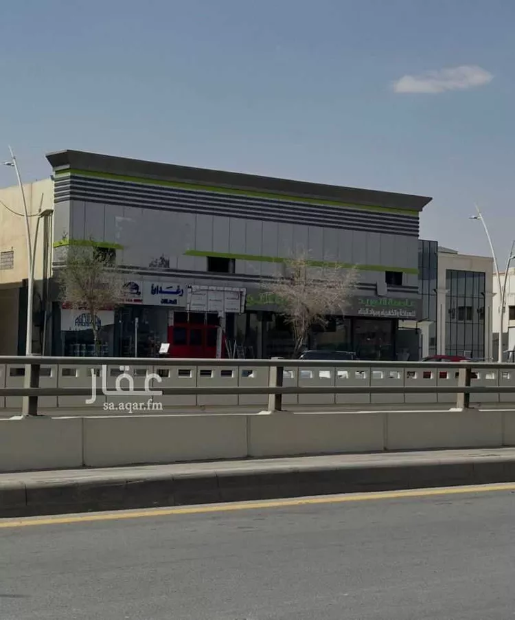 عمارة للبيع في شارع سعود بن عبدالعزيز بن محمد الفرعي, حي المصيف, مدينة الرياض, منطقة الرياض صورة 3