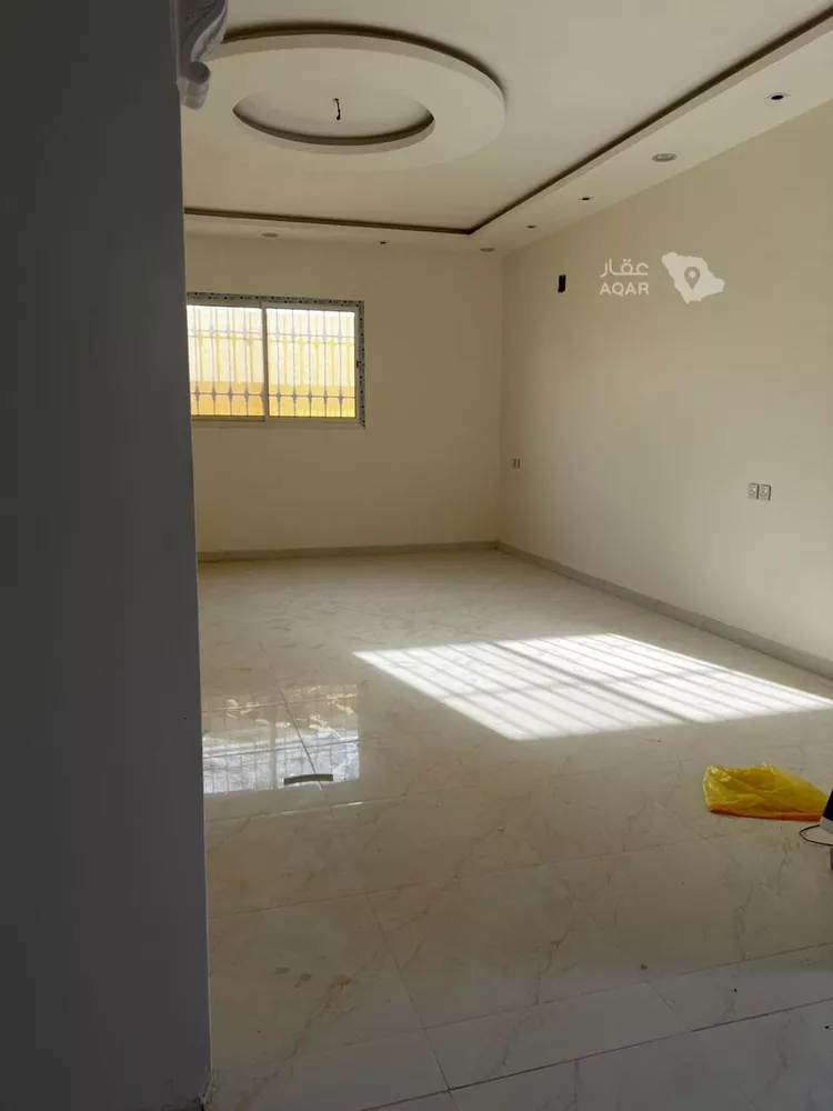 Villa for Sale in Al Muzahimiyah Al GhatGhat 3