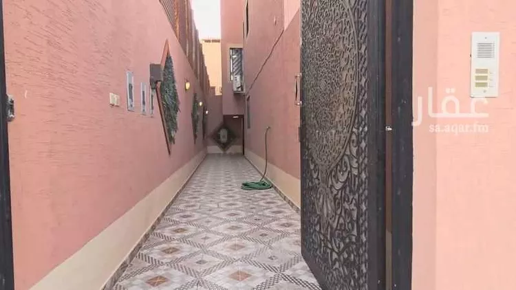 فيلا للبيع في شارع المسمي, حي ظهرة لبن, مدينة الرياض, منطقة الرياض صورة 2