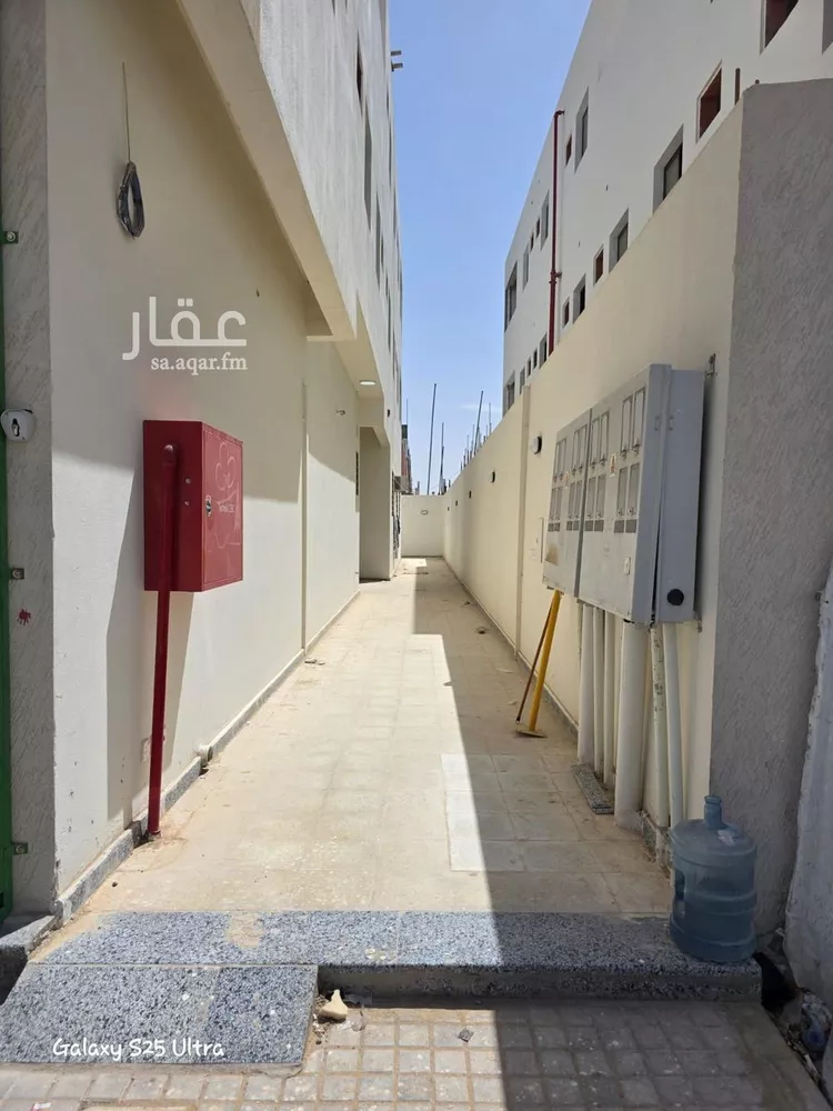 عمارة للإيجار في شارع الصحابة, حي المصفاة, مدينة الرياض, منطقة الرياض صورة 5