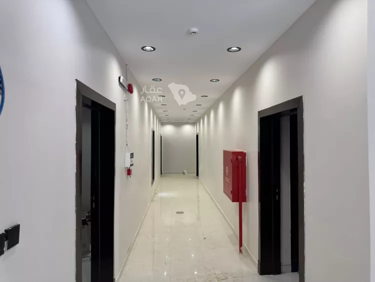 Building for Sale in Riyadh Tuwaiq 10