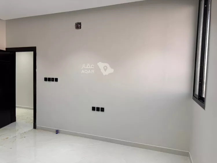 Building for Sale in Riyadh Tuwaiq 9