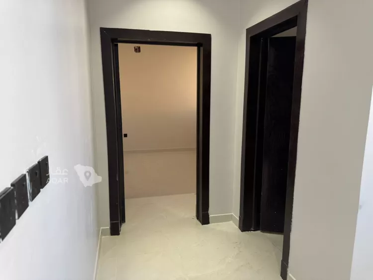 Building for Sale in Riyadh Tuwaiq 6