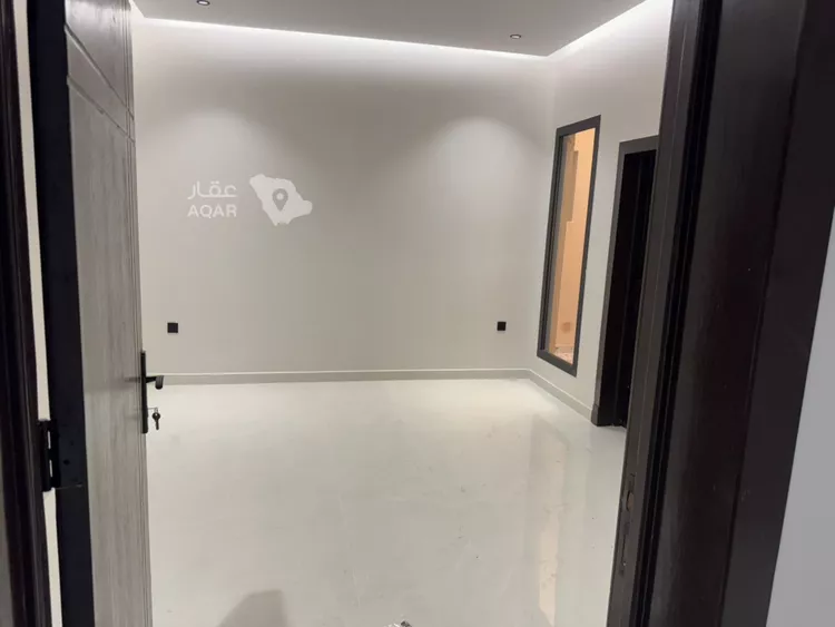 Building for Sale in Riyadh Tuwaiq صورة 2