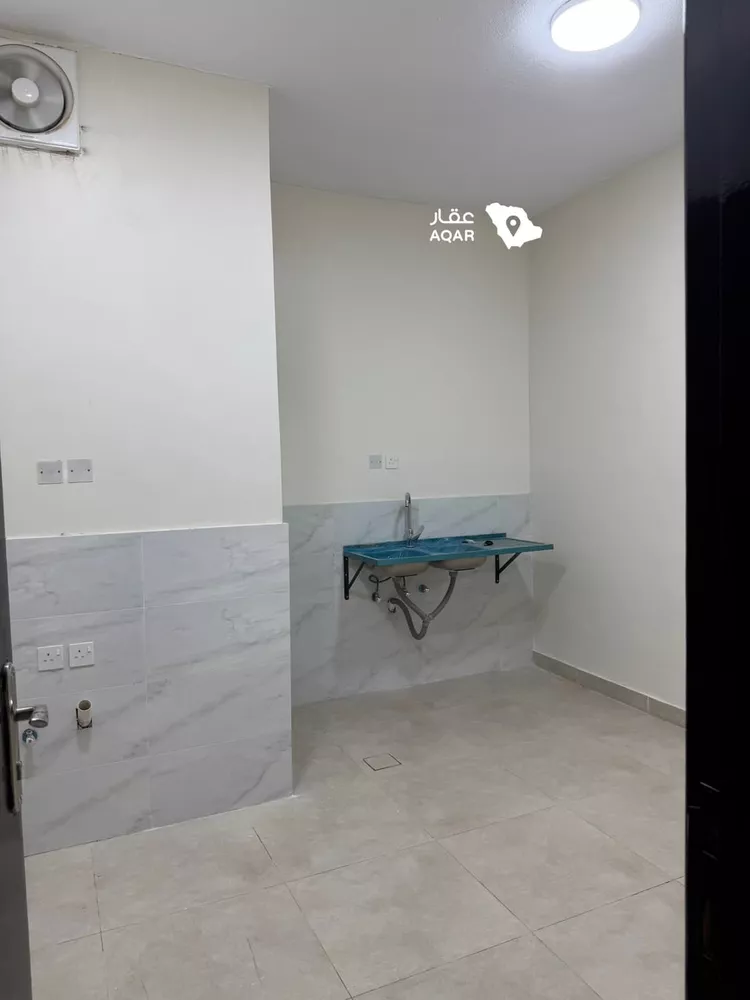 Apartment for Rent in Riyadh Al Mursalat