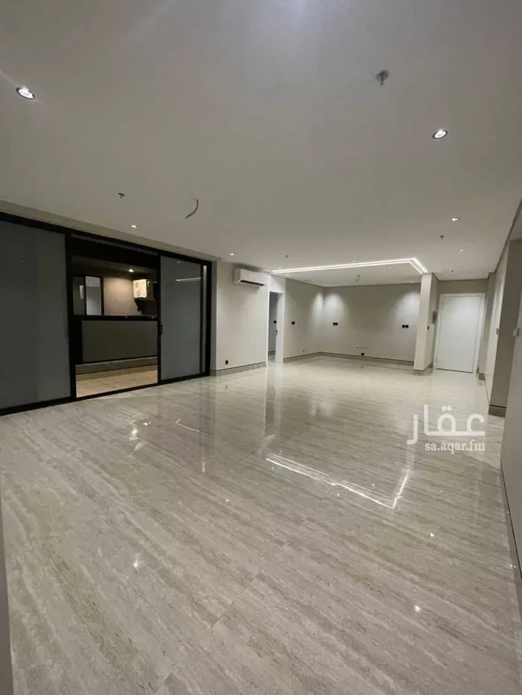 شقة للبيع في شارع الحديثة, حي ضاحية الملك فهد, مدينة الدمام, المنطقة الشرقية صورة 3