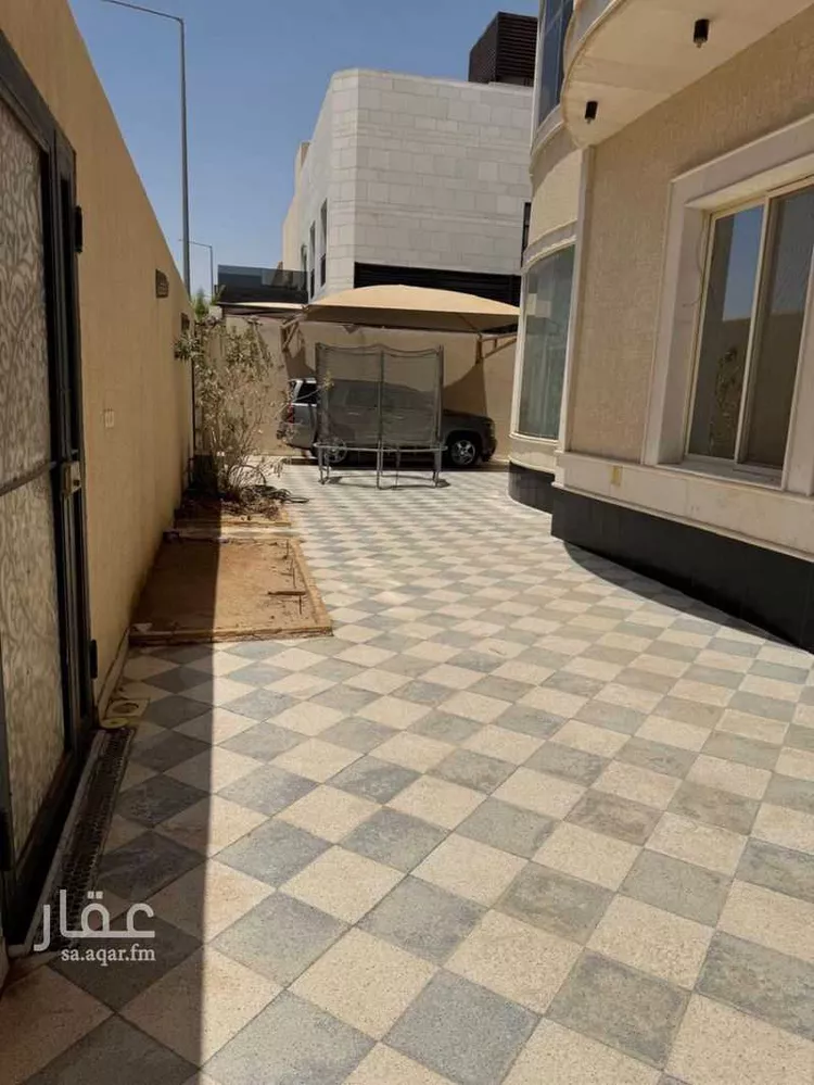 فيلا للبيع في شارع شهيد الدين ثم الوطن أحمد صالح الذبياني, حي الشهداء, مدينة الرياض, منطقة الرياض 8