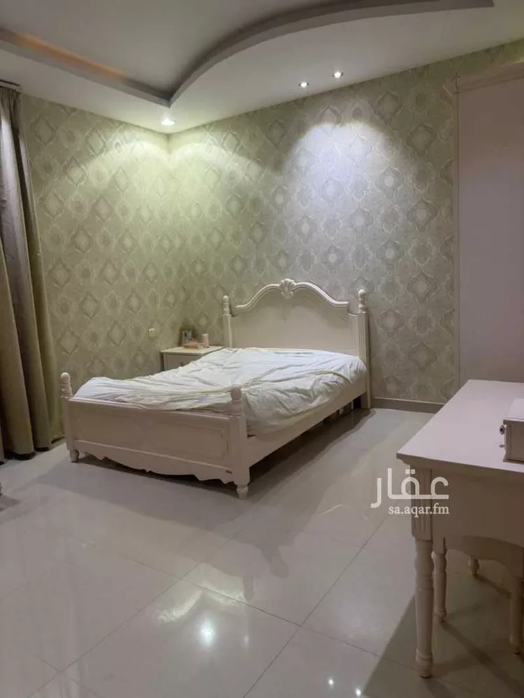 فيلا للبيع في شارع شهيد الدين ثم الوطن أحمد صالح الذبياني, حي الشهداء, مدينة الرياض, منطقة الرياض 15