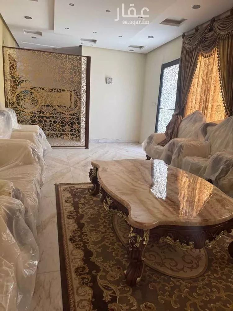 فيلا للبيع في شارع شهيد الدين ثم الوطن أحمد صالح الذبياني, حي الشهداء, مدينة الرياض, منطقة الرياض 25