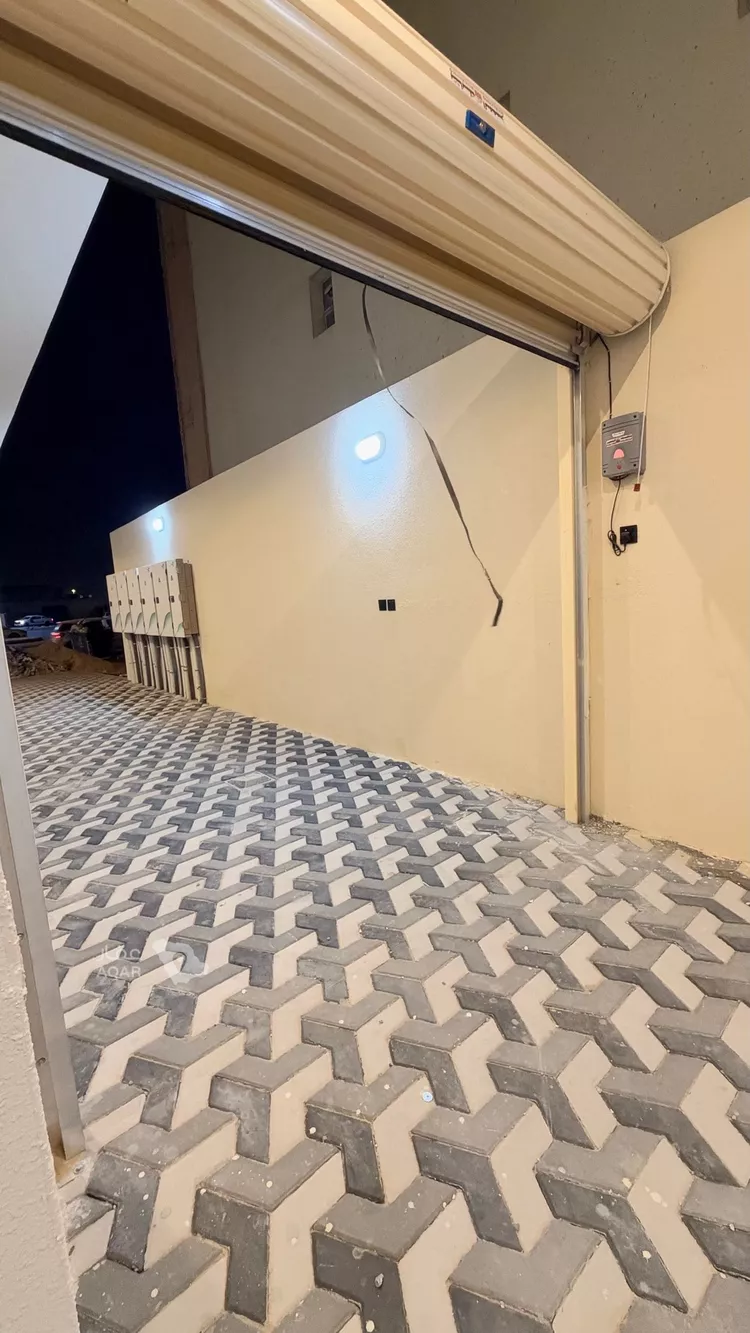 شقة للبيع في شارع عنيزة, حي ظهرة لبن, مدينة الرياض, منطقة الرياض 3