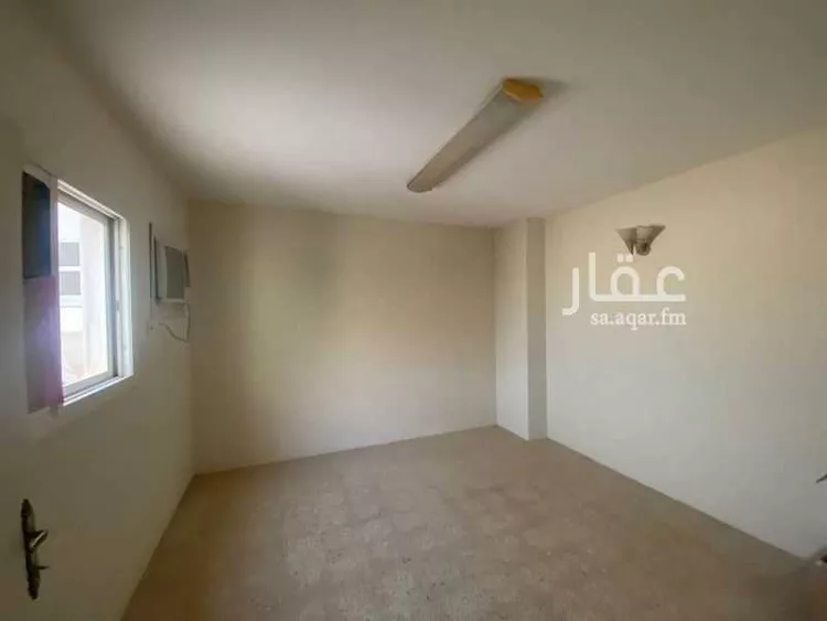 فيلا للبيع في شارع عمر بن بكر, حي مغرزات, مدينة الرياض, منطقة الرياض 36