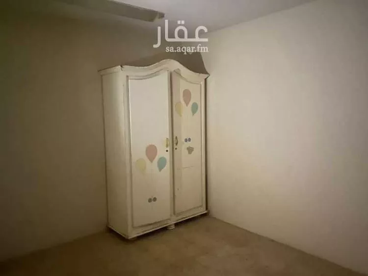 فيلا للبيع في شارع عمر بن بكر, حي مغرزات, مدينة الرياض, منطقة الرياض 37