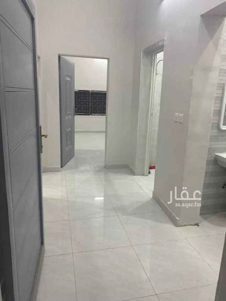 عمارة للإيجار في شارع عباد ابن شرحبيل, حي النسيم, مدينة محائل, منطقة عسير صورة 5