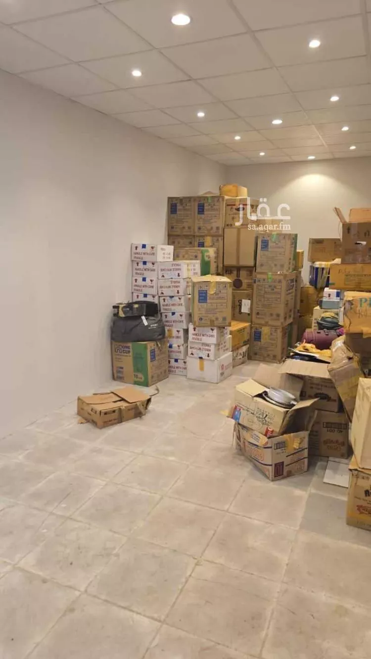 غرفة للإيجار في شارع عبد الله بن المظفر, حي مدائن الفهد, مدينة جدة, منطقة مكة المكرمة