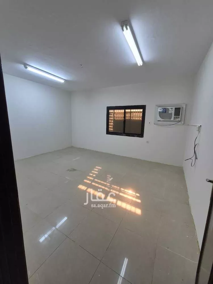 عمارة للإيجار في شارع صلاح الدين الايوبي الفرعي, حي الربوة, مدينة الرياض, منطقة الرياض صورة 4