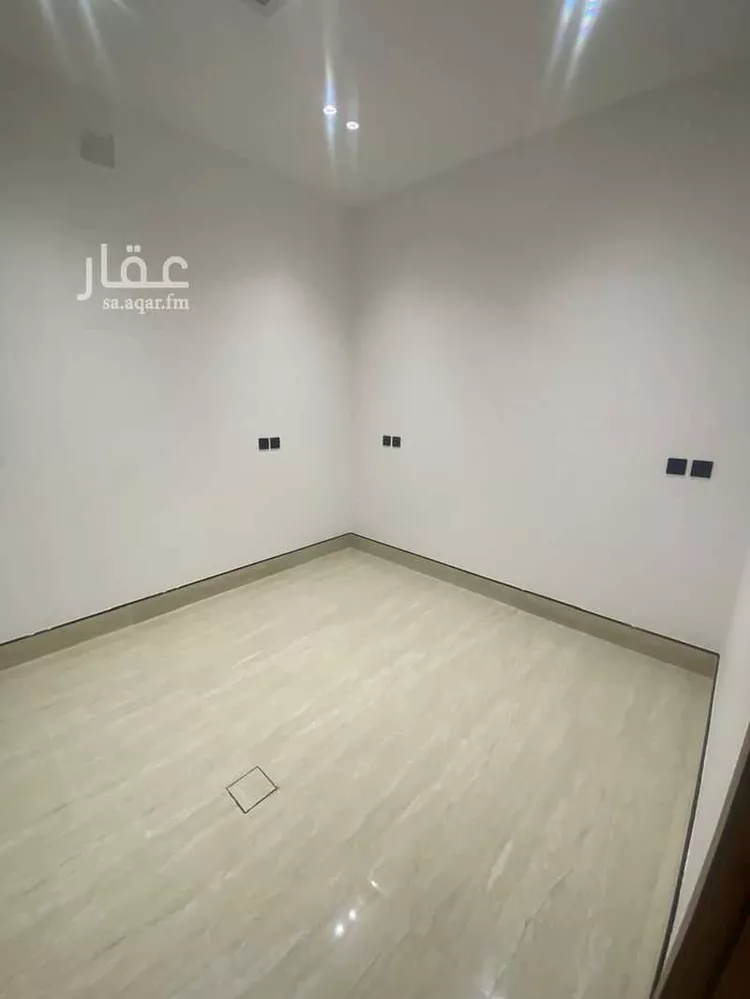 شقة للبيع في شارع الشيخ عبدالله عبدالعزيزالخضيري, حي السويدي الغربي, مدينة الرياض, منطقة الرياض 13