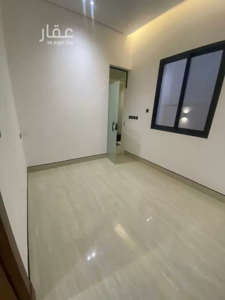 شقة للبيع في شارع الشيخ عبدالله عبدالعزيزالخضيري, حي السويدي الغربي, مدينة الرياض, منطقة الرياض 18