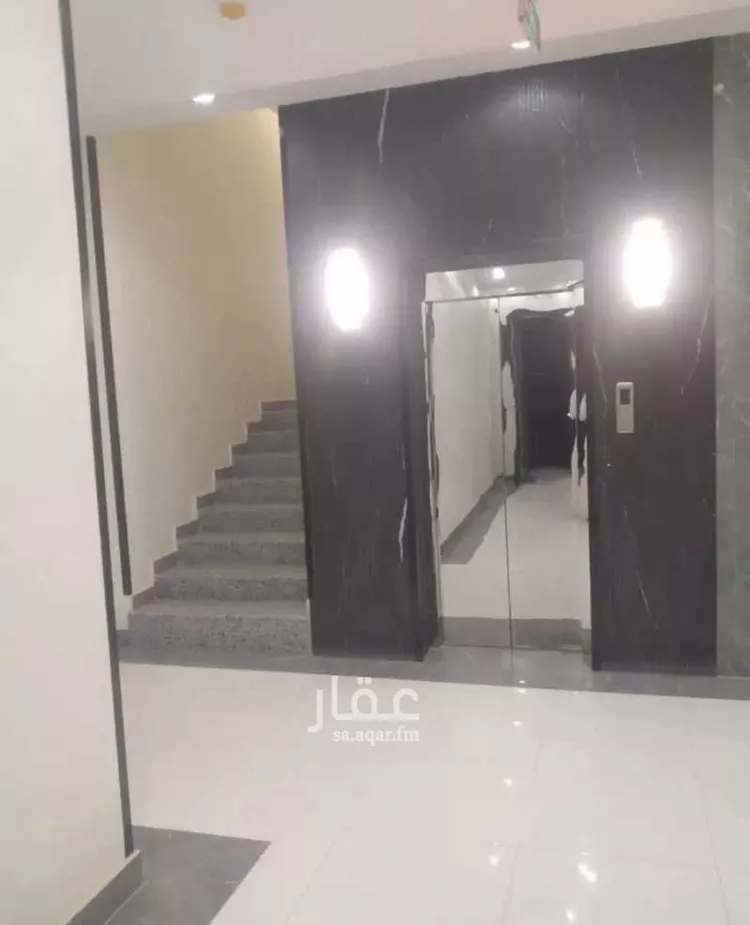 شقة للبيع في شارع حلب ، حي العزيزية ، الرياض ، منطقة الرياض صورة 3