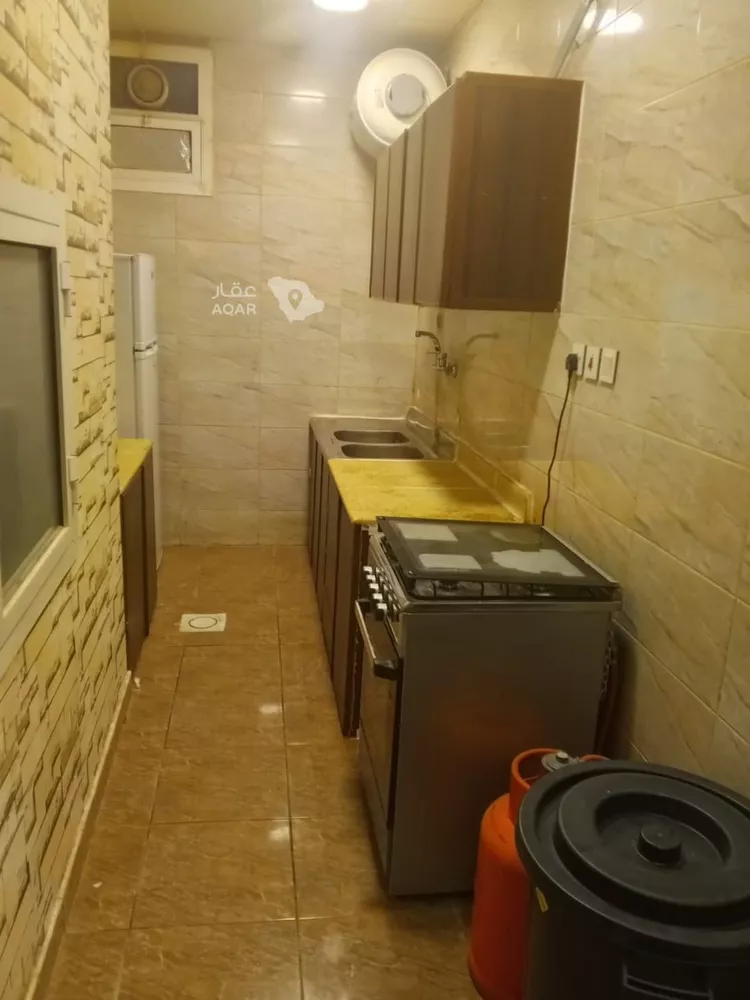 شقة للإيجار في شارع بيهق, حي عرقة, مدينة الرياض, منطقة الرياض 7