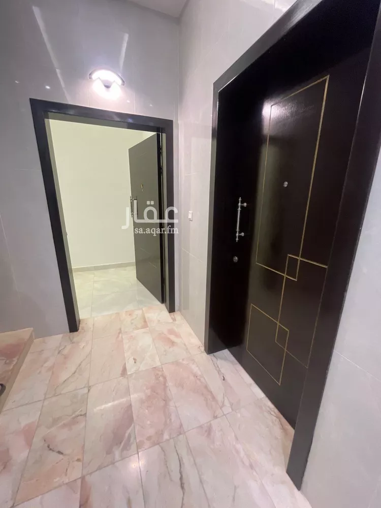 شقة للإيجار في شارع أحمد بن إسحاق الصبغي, حي البحيرات, مدينة جدة, منطقة مكة المكرمة