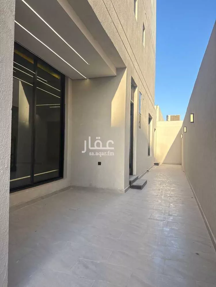 فيلا للبيع في شارع خلف النحوي, حي ضاحية الملك فهد, مدينة الدمام, المنطقة الشرقية 7