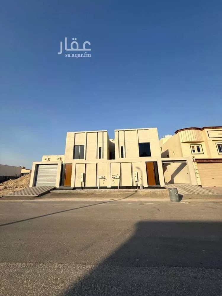 فيلا للبيع في شارع خلف النحوي, حي ضاحية الملك فهد, مدينة الدمام, المنطقة الشرقية