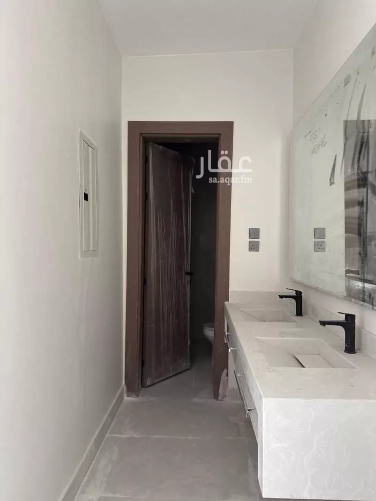 فيلا للبيع في شارع ابن الطفيل, حي ضاحية الملك فهد, مدينة الدمام, المنطقة الشرقية صورة 4