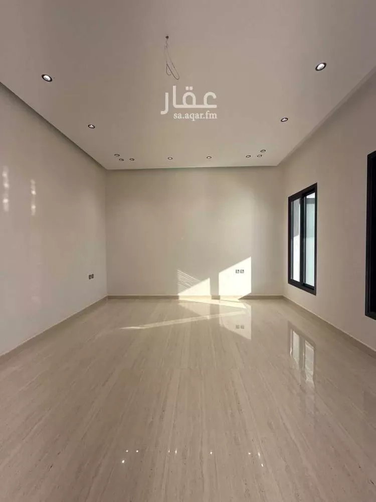 فيلا للبيع في شارع الملك الناصر, حي ضاحية الملك فهد, مدينة الدمام, المنطقة الشرقية صورة 3