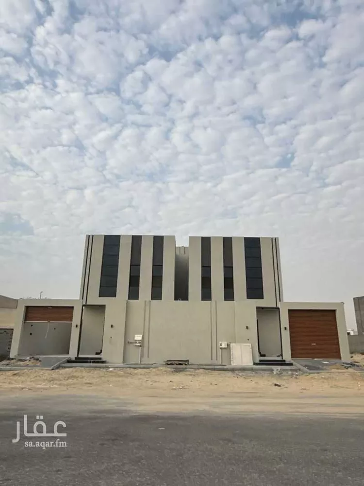 فيلا للبيع في شارع الملك خالد ابن عبدالعزيز, حي ضاحية الملك فهد, مدينة الدمام, المنطقة الشرقية