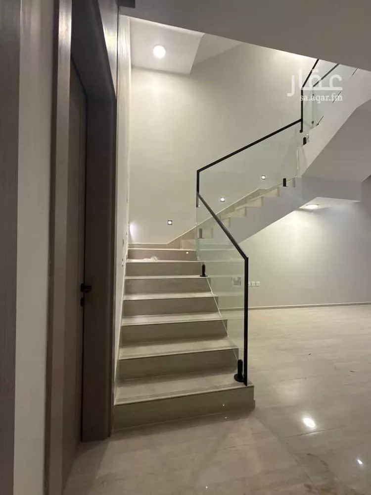 فيلا للبيع في شارع ابو محمد الخياط, حي ضاحية الملك فهد, مدينة الدمام, المنطقة الشرقية صورة 5