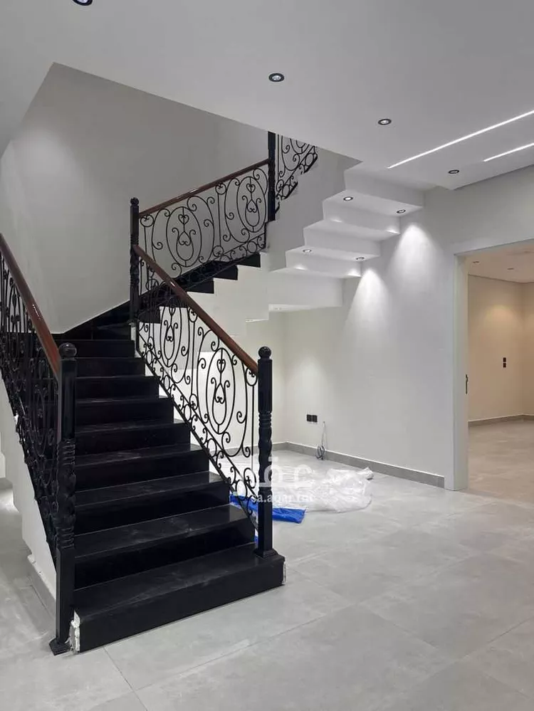 فيلا للبيع في شارع خلف النحوي, حي ضاحية الملك فهد, مدينة الدمام, المنطقة الشرقية صورة 3