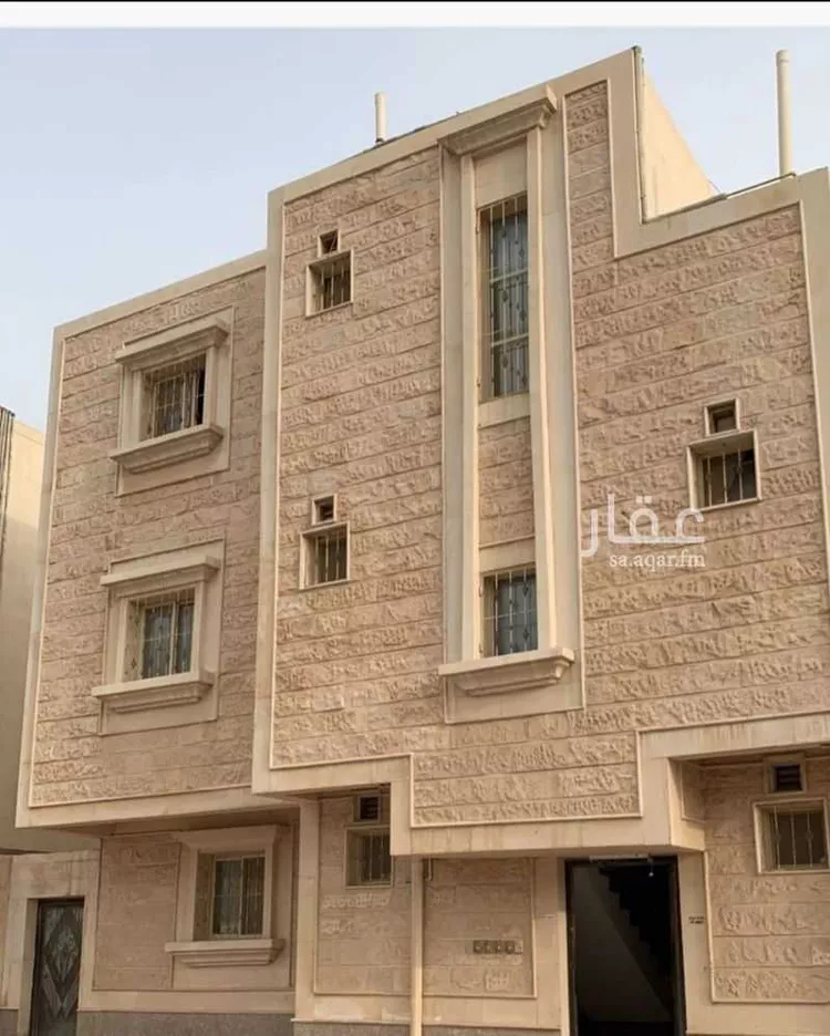 عمارة للبيع في شارع طه الراوي, حي ضاحية الملك فهد, مدينة الدمام, المنطقة الشرقية